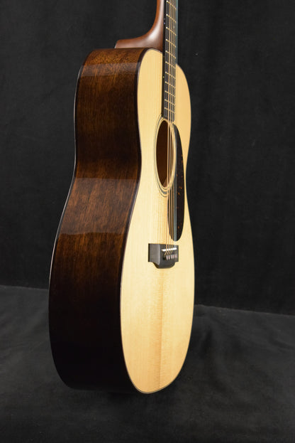 Martin 000-18 Modern Deluxe Natural