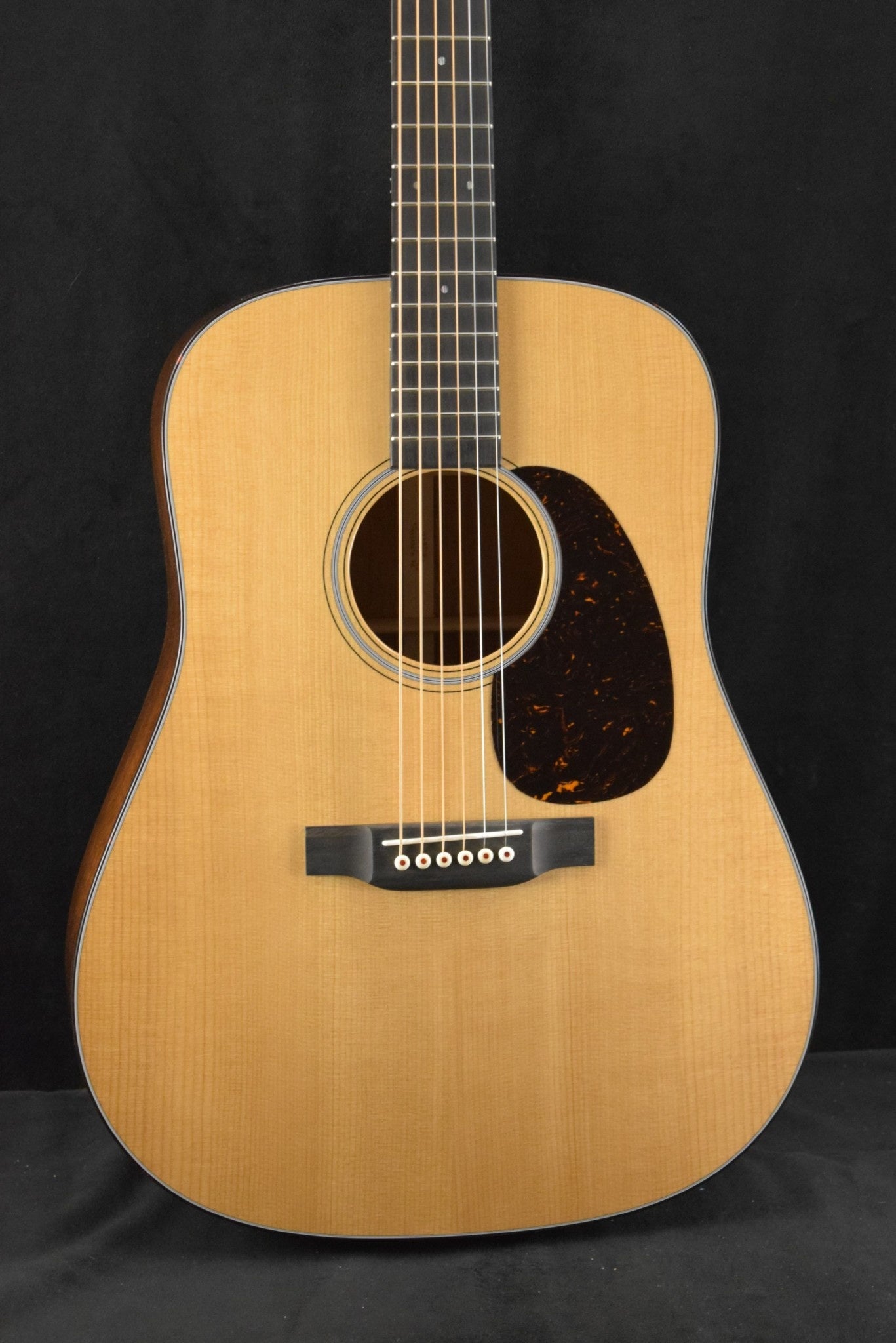 Martin Custom Shop Dreadnought Mahogany Adirondack Spruce VTS Natural
