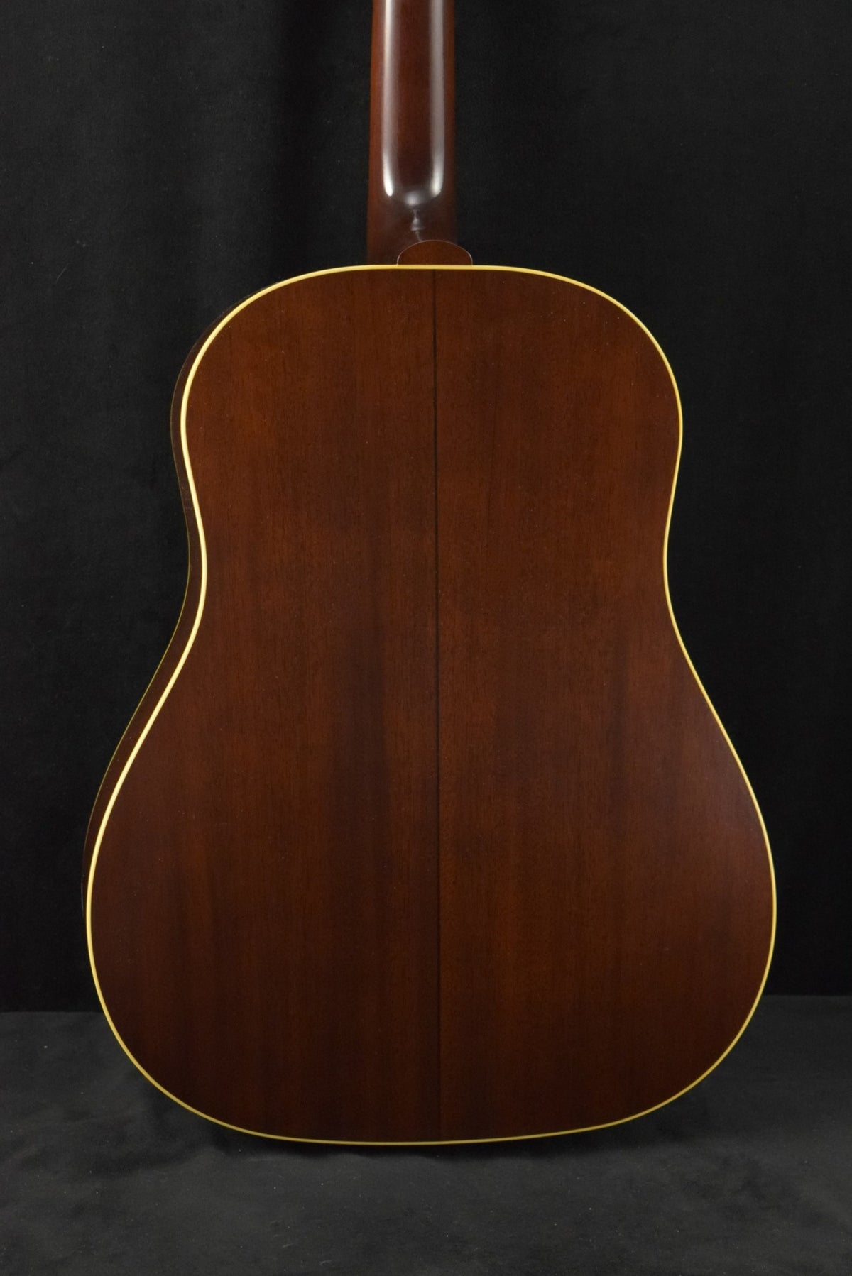 Gibson Custom Shop Fuller's Exclusive Early 40's J-45 Historic Legend Vintage Sunburst