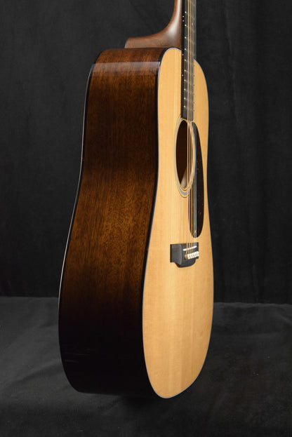 Martin Custom Shop Dreadnought Mahogany Adirondack Spruce VTS Natural