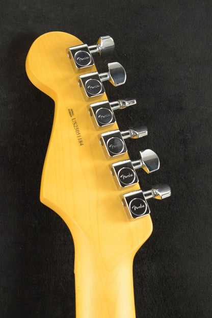 Fender American Professional II Stratocaster 3-Color Sunburst Maple Fingerboard