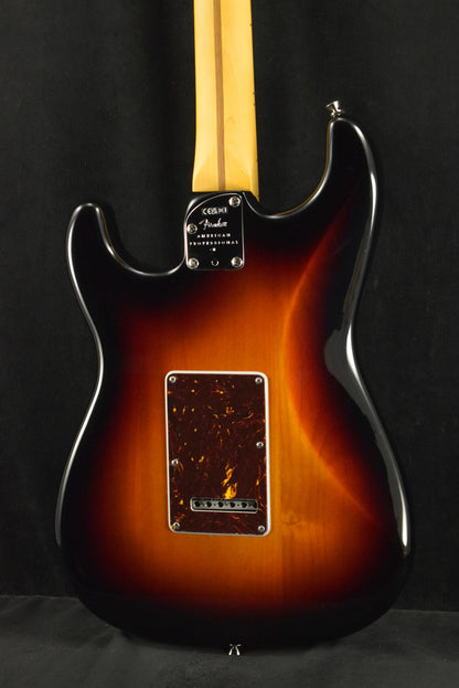 Fender American Professional II Stratocaster 3-Color Sunburst Maple Fingerboard