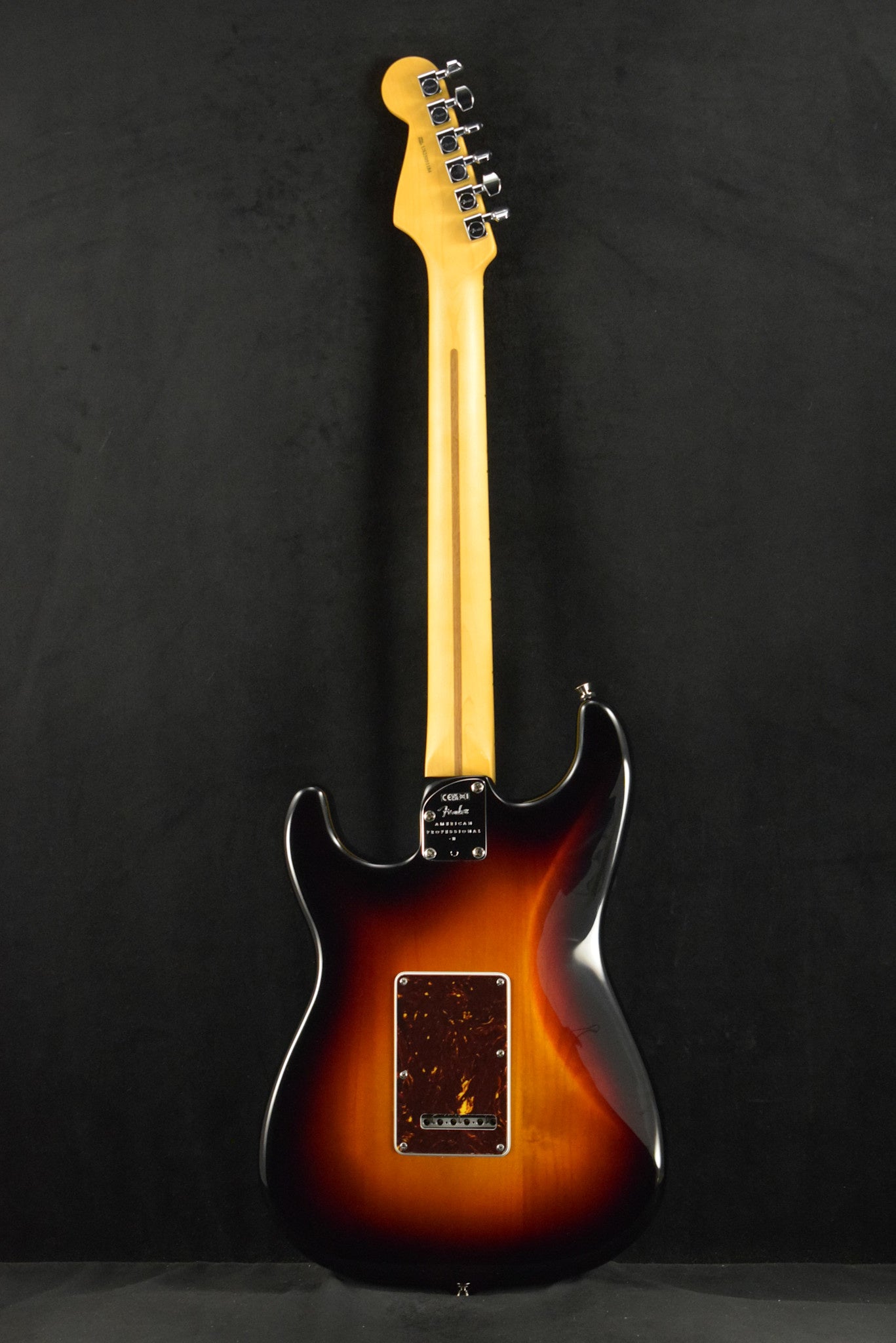 Fender American Professional II Stratocaster 3-Color Sunburst Maple Fingerboard