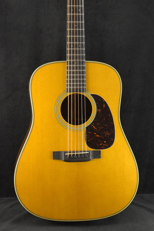 Martin Custom Shop Dreadnought Wild Grain East Indian Rosewood Adirondack Spruce VTS Natural