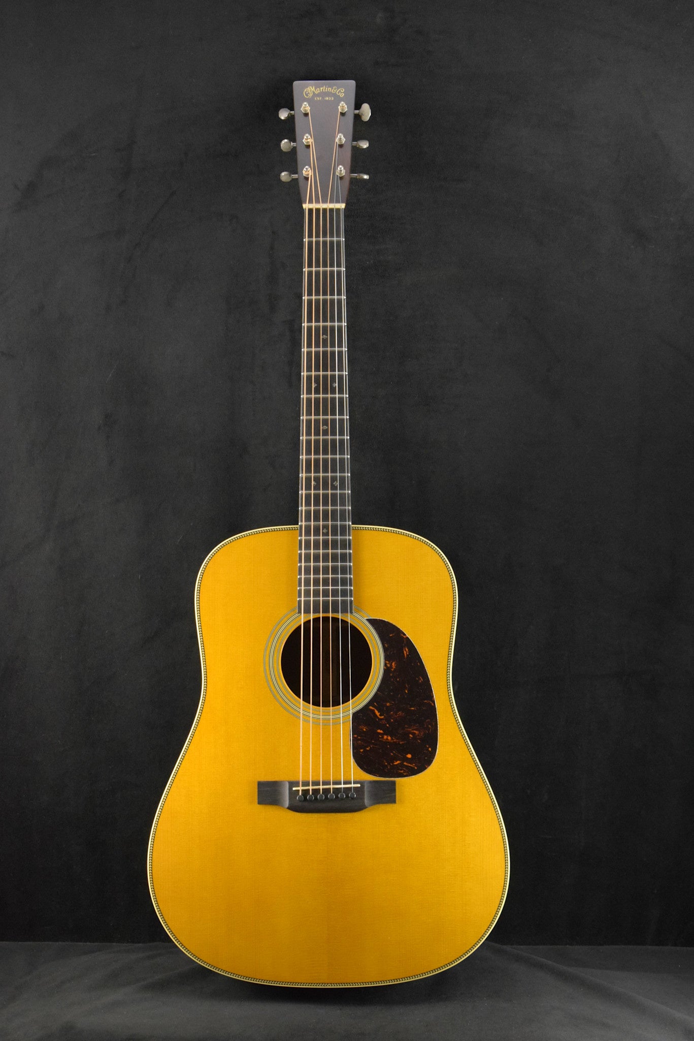 Martin Custom Shop Dreadnought Wild Grain East Indian Rosewood Adirondack Spruce VTS Natural