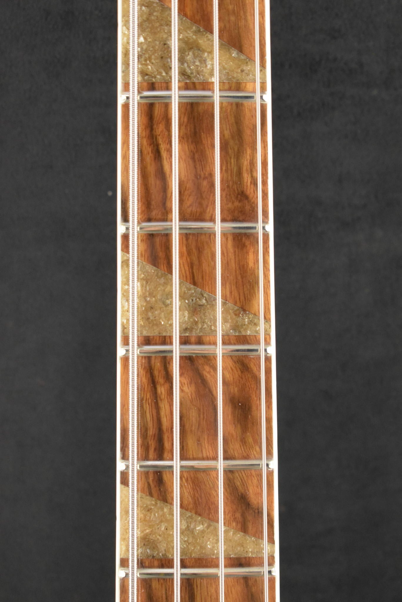 Rickenbacker 4005V Vintage Reissue Semi-Hollow Bass Guitar Jetglo