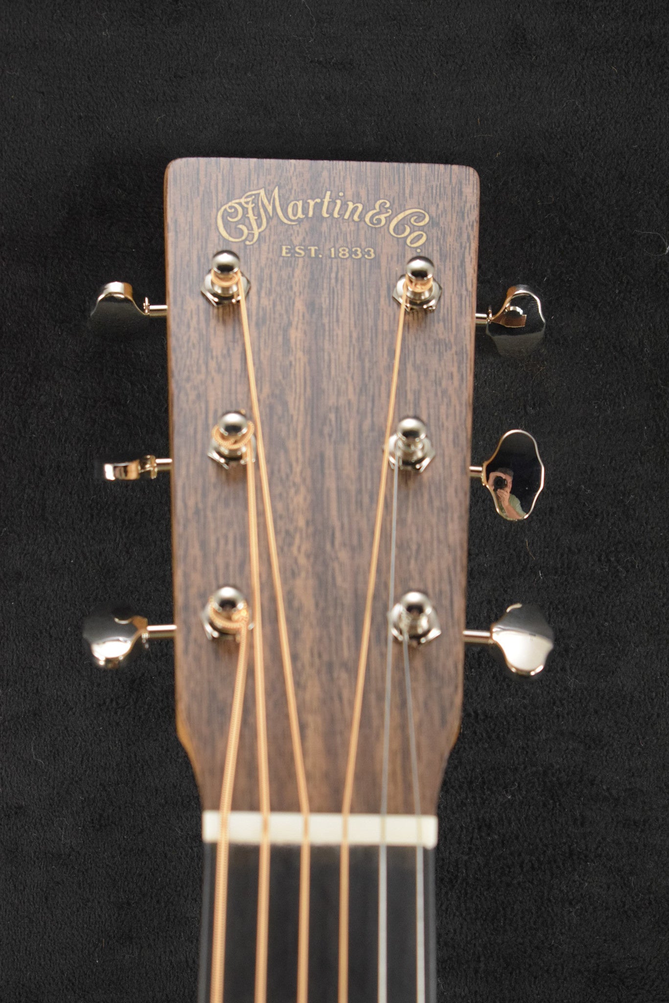 Martin Custom Shop 10CMDBLKWALNUT Dreadnought 14-Fret Black Walnut