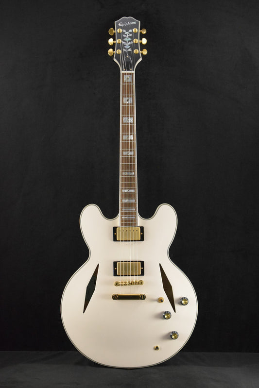 Epiphone Emily Wolfe "White Wolfe" Sheraton Aged Bone White w/EpiLite Case