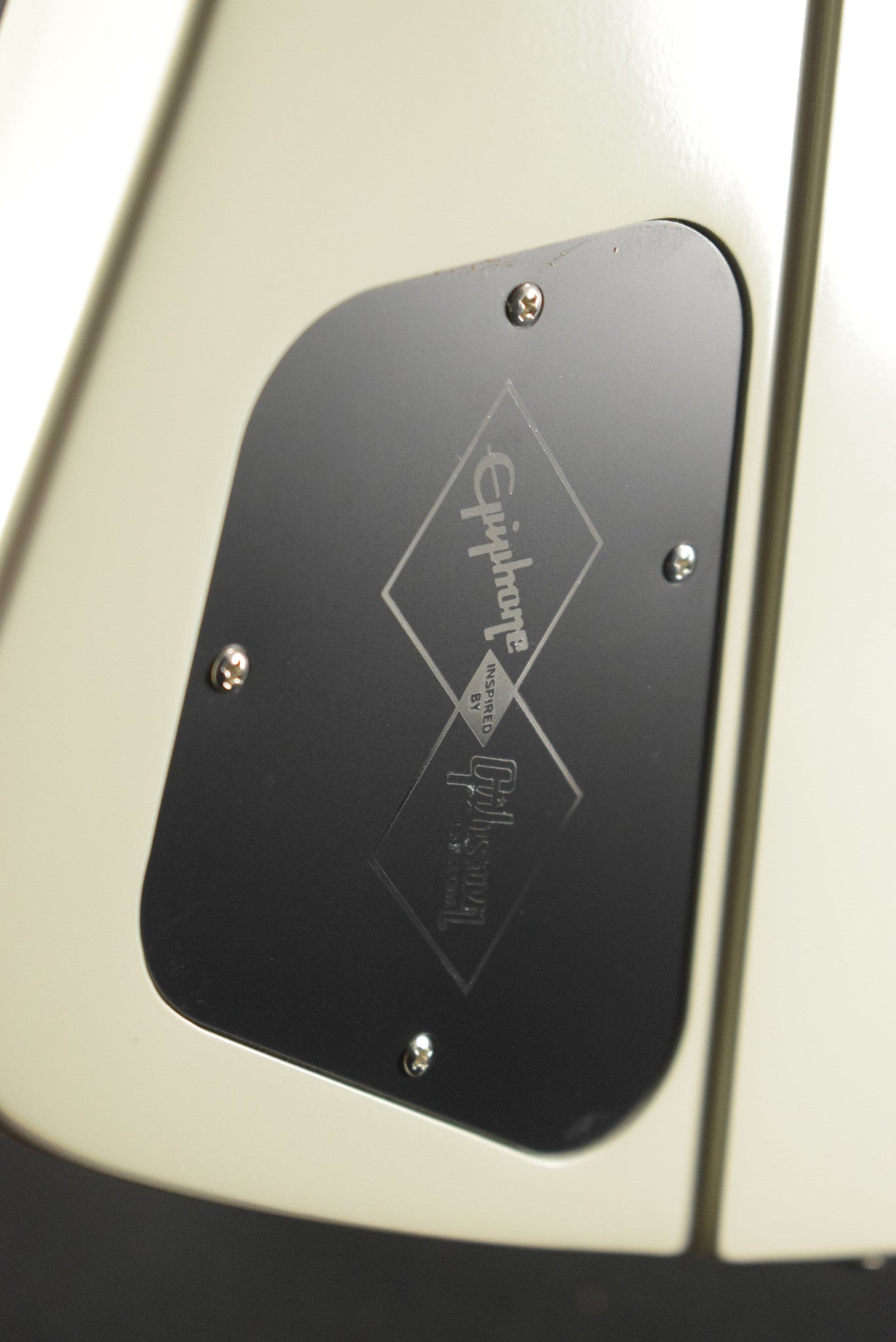 Epiphone 1963 Firebird V Reissue With Maestro Vibrola Polaris White