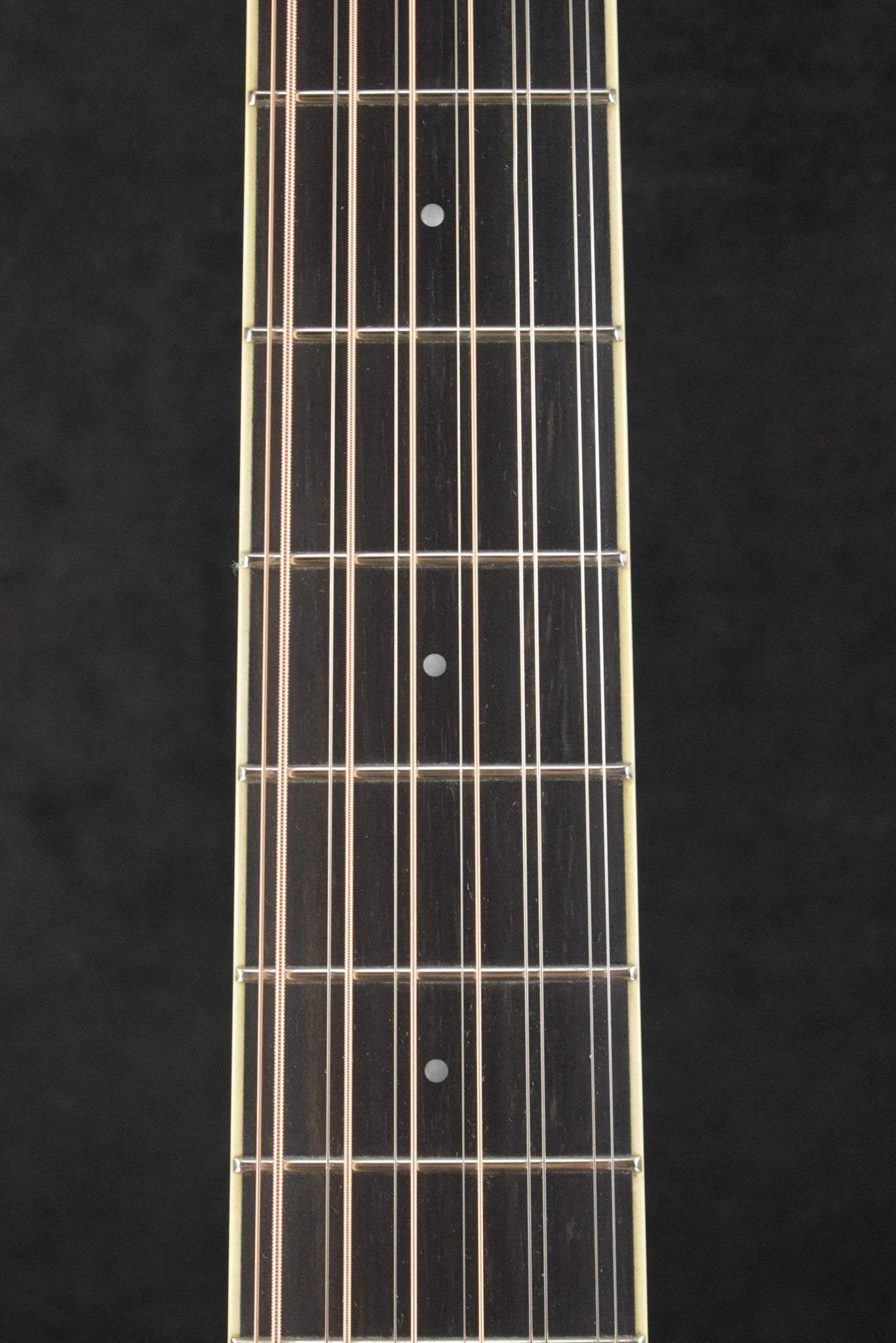 Eastman AC330E-12 12-String Jumbo Natural Truetone Gloss