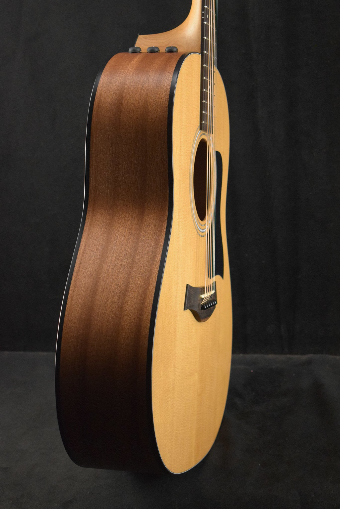 Taylor 117e Grand Pacific Dreadnought Natural Satin