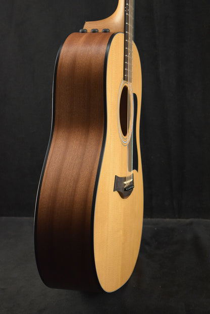 Taylor 117e Grand Pacific Dreadnought Natural Satin