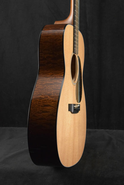 Martin Custom Shop M/0000 Grand Auditorium Quilted Pommele Sapele Sitka Spruce VTS Natural