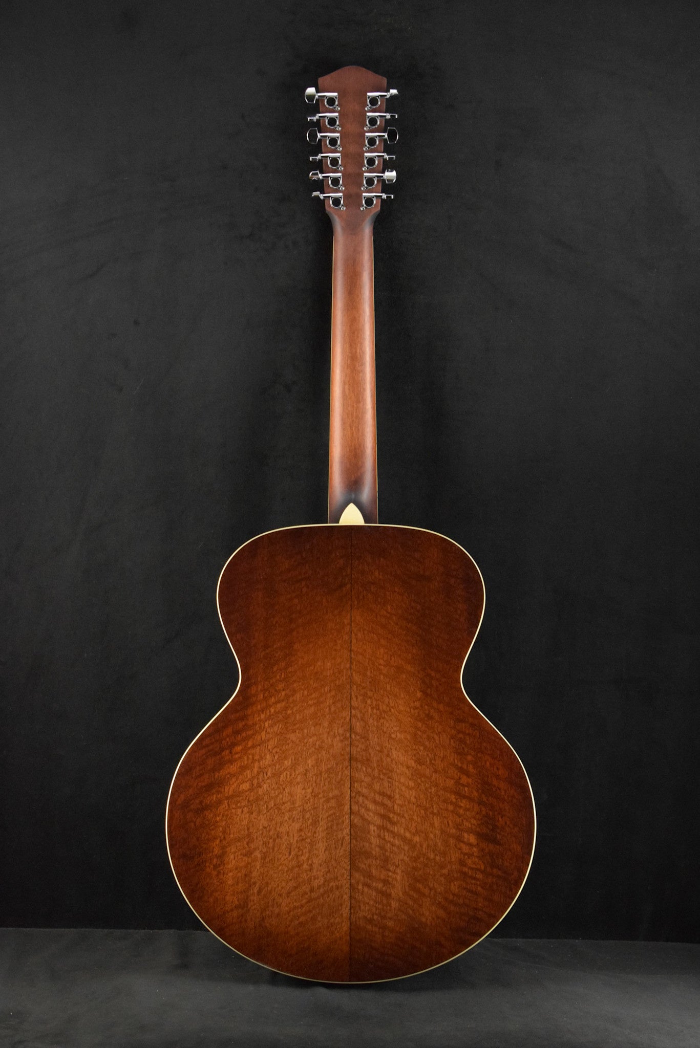 Eastman AC330E-12 12-String Jumbo Natural Truetone Gloss