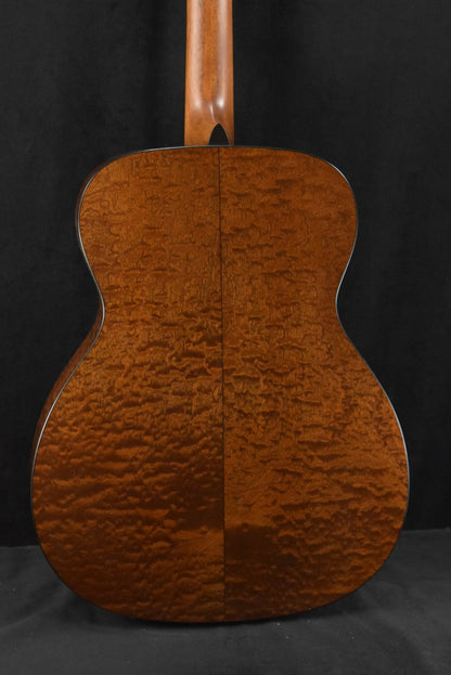 Martin Custom Shop M/0000 Grand Auditorium Quilted Pommele Sapele Sitka Spruce VTS Natural