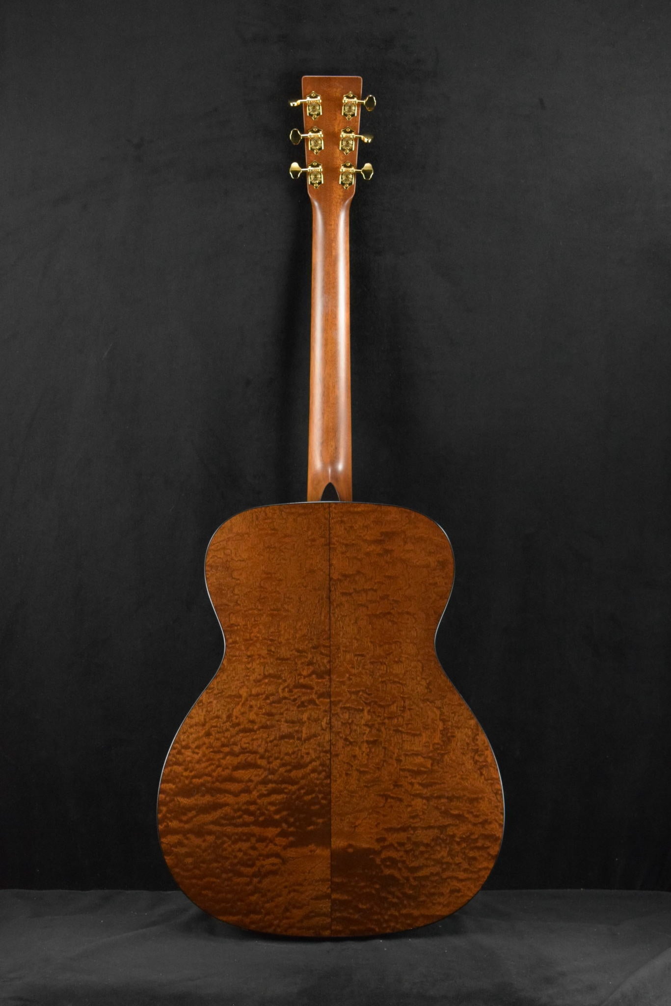 Martin Custom Shop M/0000 Grand Auditorium Quilted Pommele Sapele Sitka Spruce VTS Natural