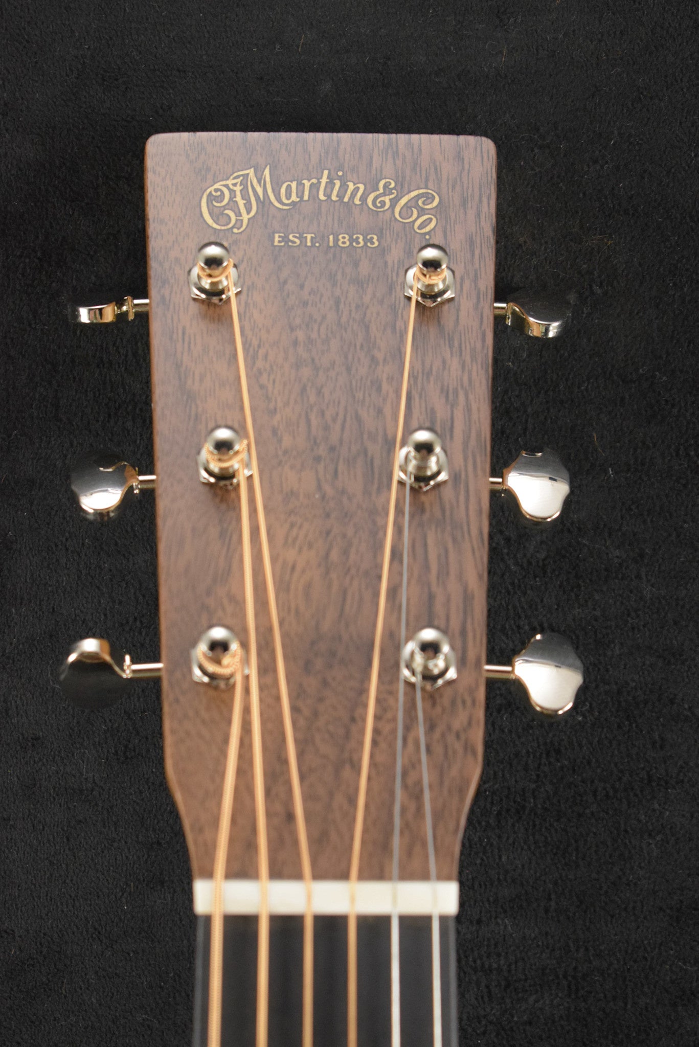 Martin Custom Shop 10CM000BLKWALNUT Auditorium 14-Fret Black Walnut
