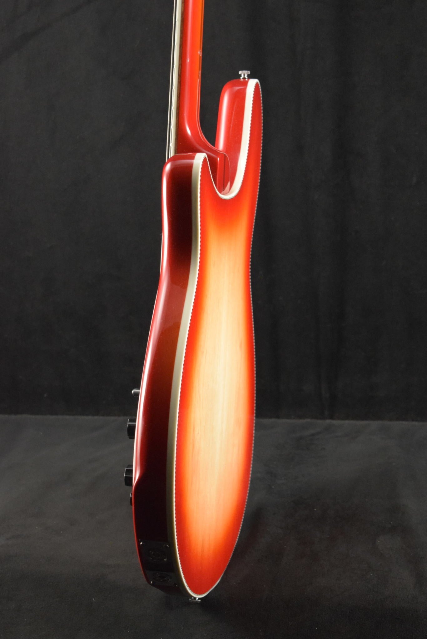 Rickenbacker 4005V Vintage Reissue Semi-Hollow Bass Guitar Fireglo