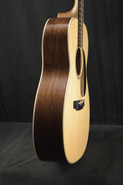 Martin Custom Shop 10CM000BLKWALNUT Auditorium 14-Fret Black Walnut