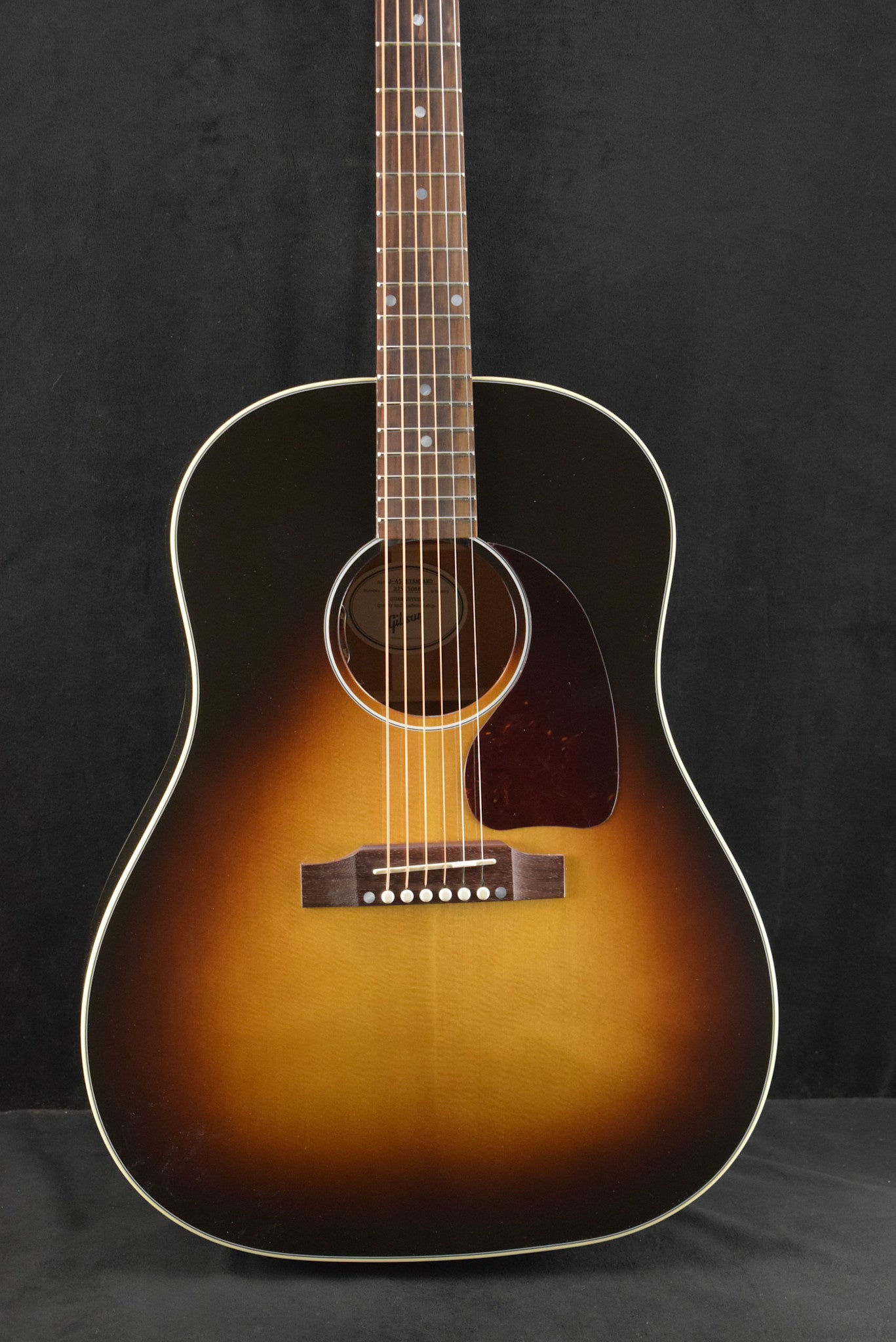 Gibson J-45 Standard Vintage Sunburst