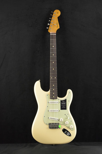 Fender Vintera II '60s Stratocaster Olympic White Rosewood Fingerboard