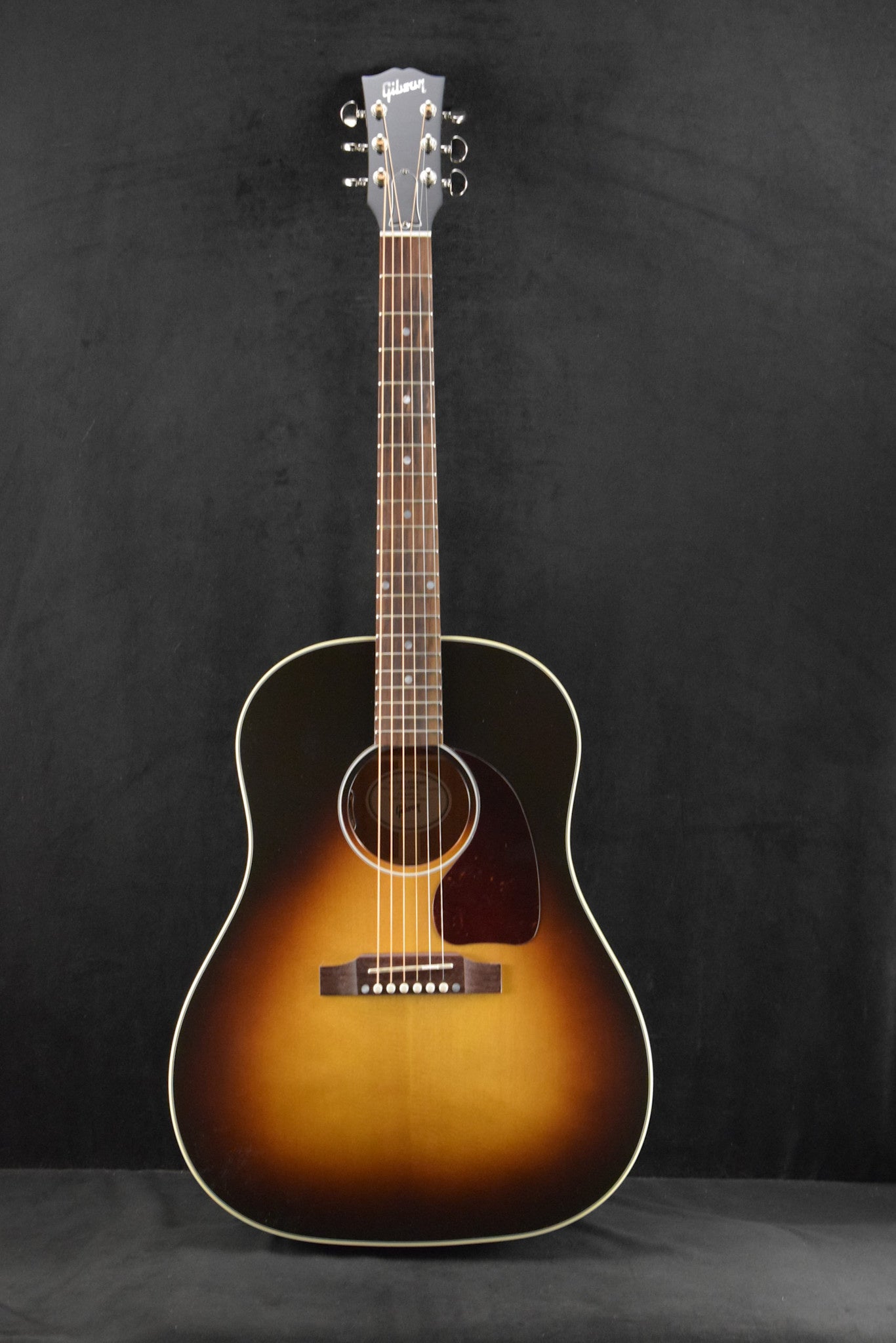 Gibson J-45 Standard Vintage Sunburst
