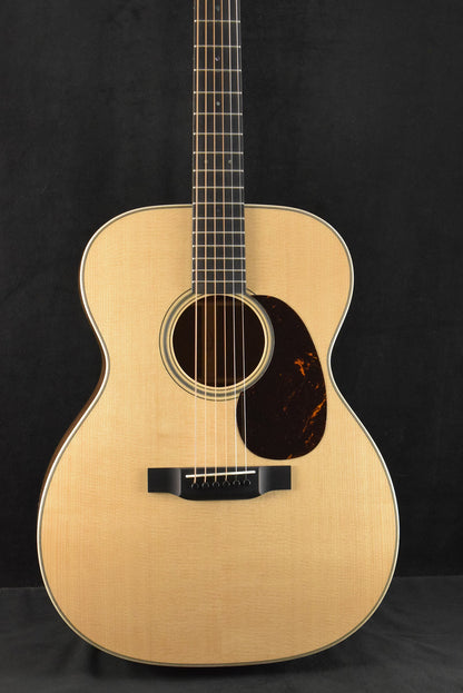 Martin Custom Shop 10CM000BLKWALNUT Auditorium 14-Fret Black Walnut