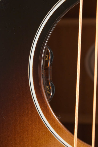Gibson J-45 Standard Vintage Sunburst