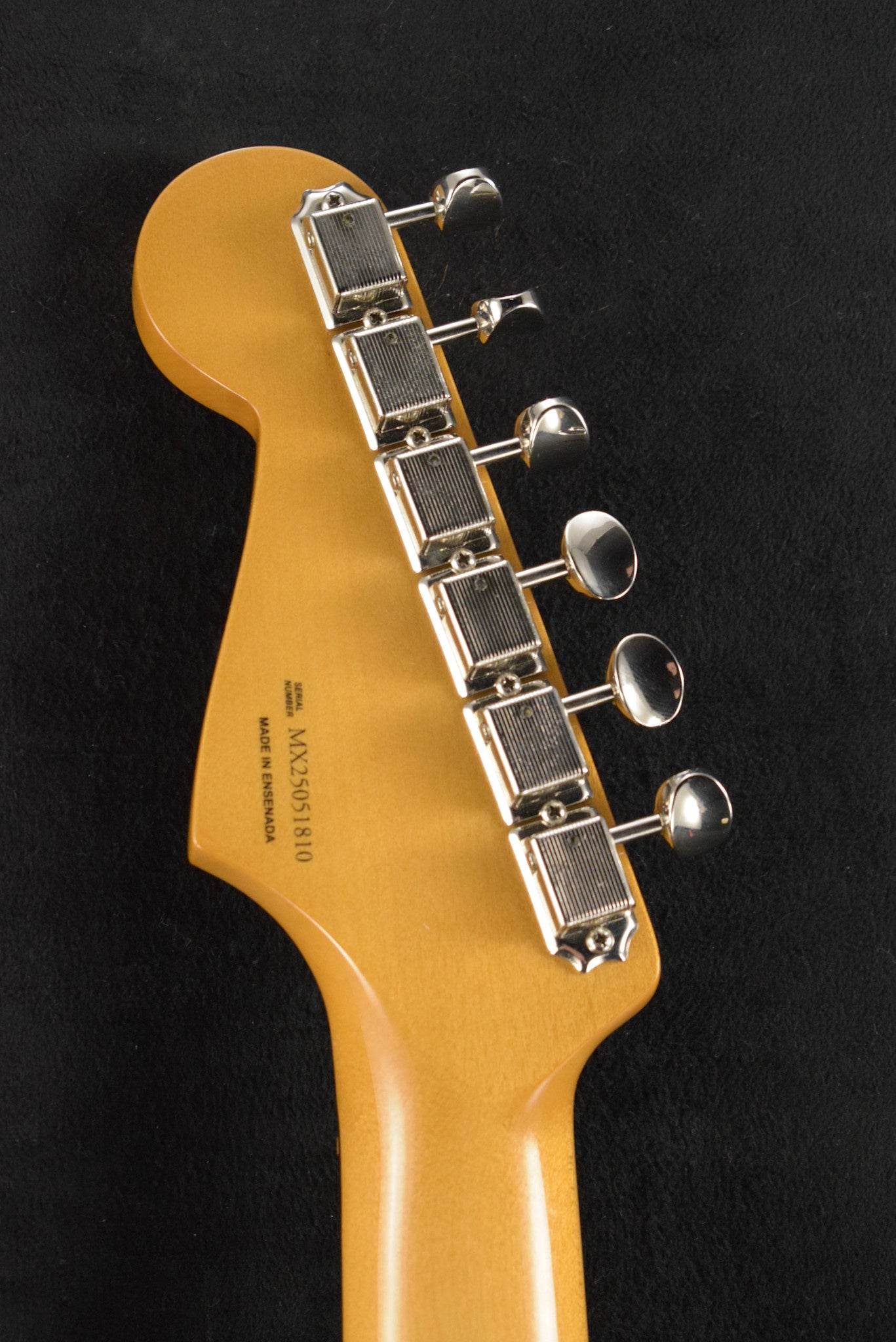 Fender Vintera II '60s Stratocaster Olympic White Rosewood Fingerboard