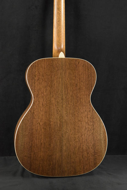 Martin Custom Shop 10CM000BLKWALNUT Auditorium 14-Fret Black Walnut