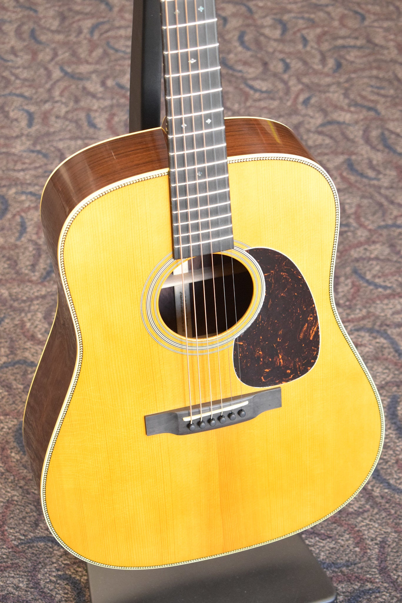 Martin Custom Shop Dreadnought Wild Grain East Indian Rosewood Adirondack Spruce VTS Natural