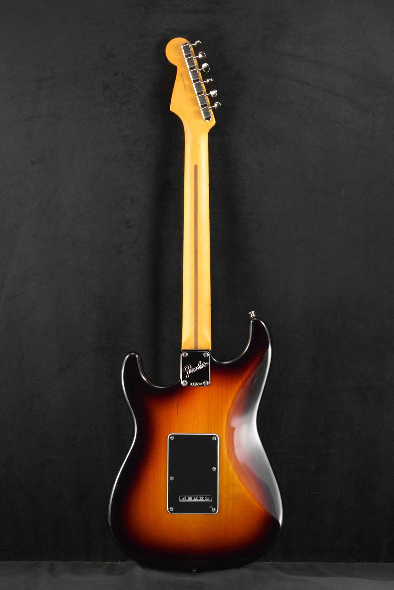 Fender American Professional Classic Stratocaster 3-Color Sunburst Maple Fingerboard