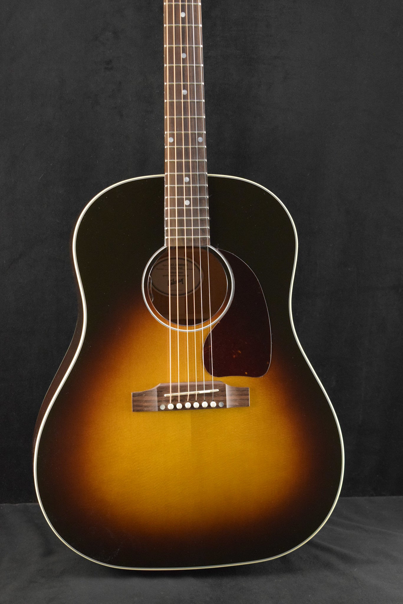 Gibson J-45 Standard Vintage Sunburst