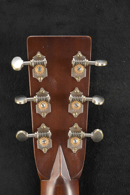 Martin Custom Shop D-28 Authentic 1937 Stage 1 Aging Ambertone