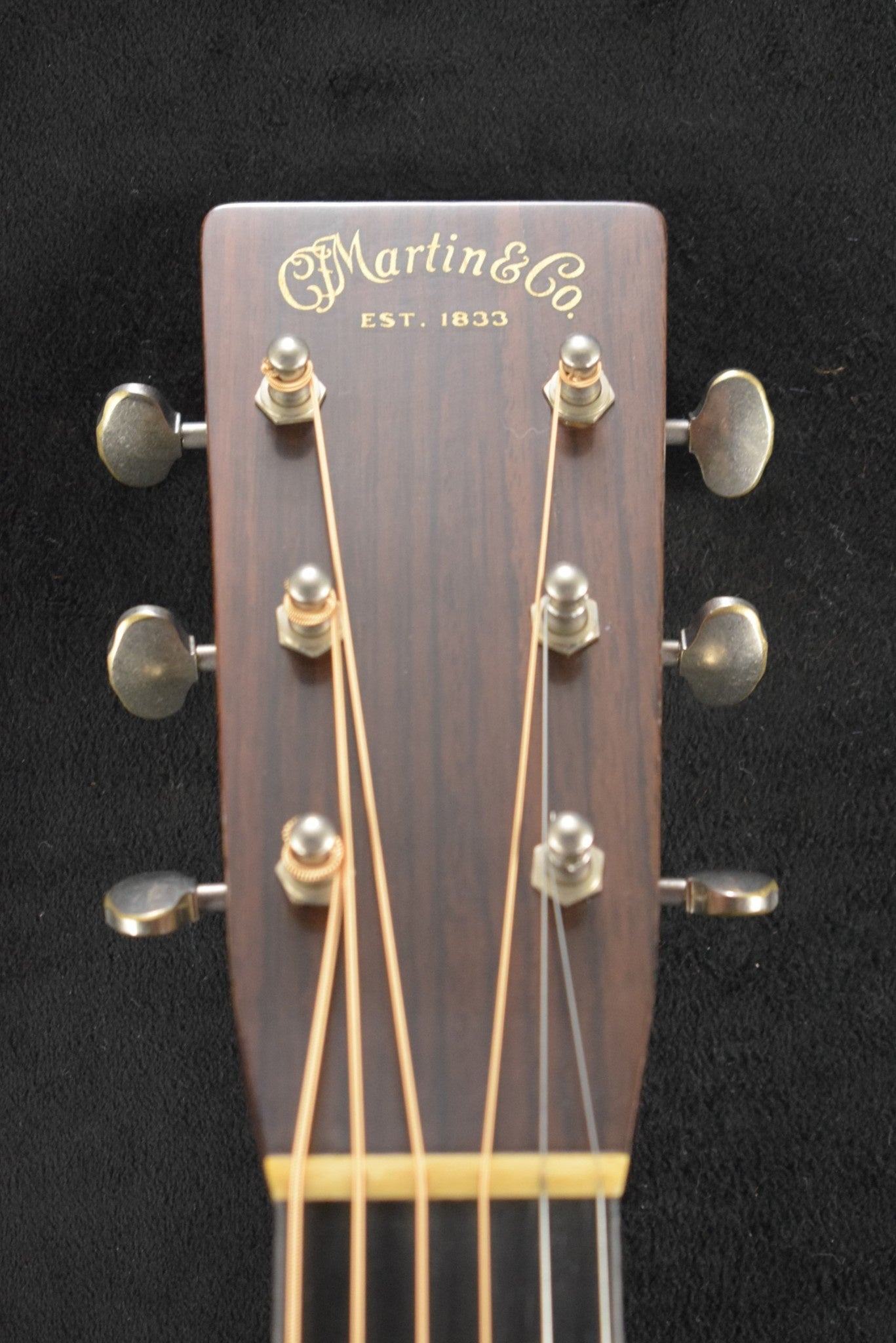Martin Custom Shop D-28 Authentic 1937 Stage 1 Aging Ambertone