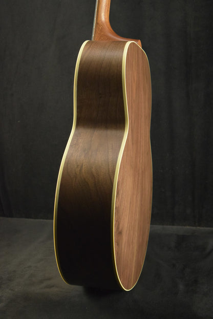 Gibson SJ-200 Studio Walnut Satin Natural