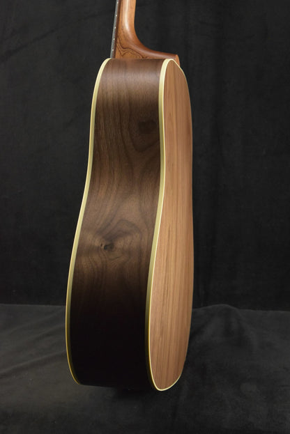 Gibson J-45 Studio Walnut Satin Natural