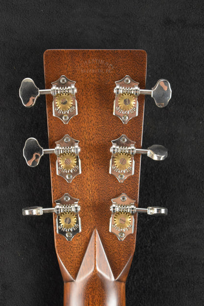 Martin Custom Shop Dreadnought Cutaway Acoustic-Electric Wild Grain East Indian Rosewood Sitka Spruce Natural