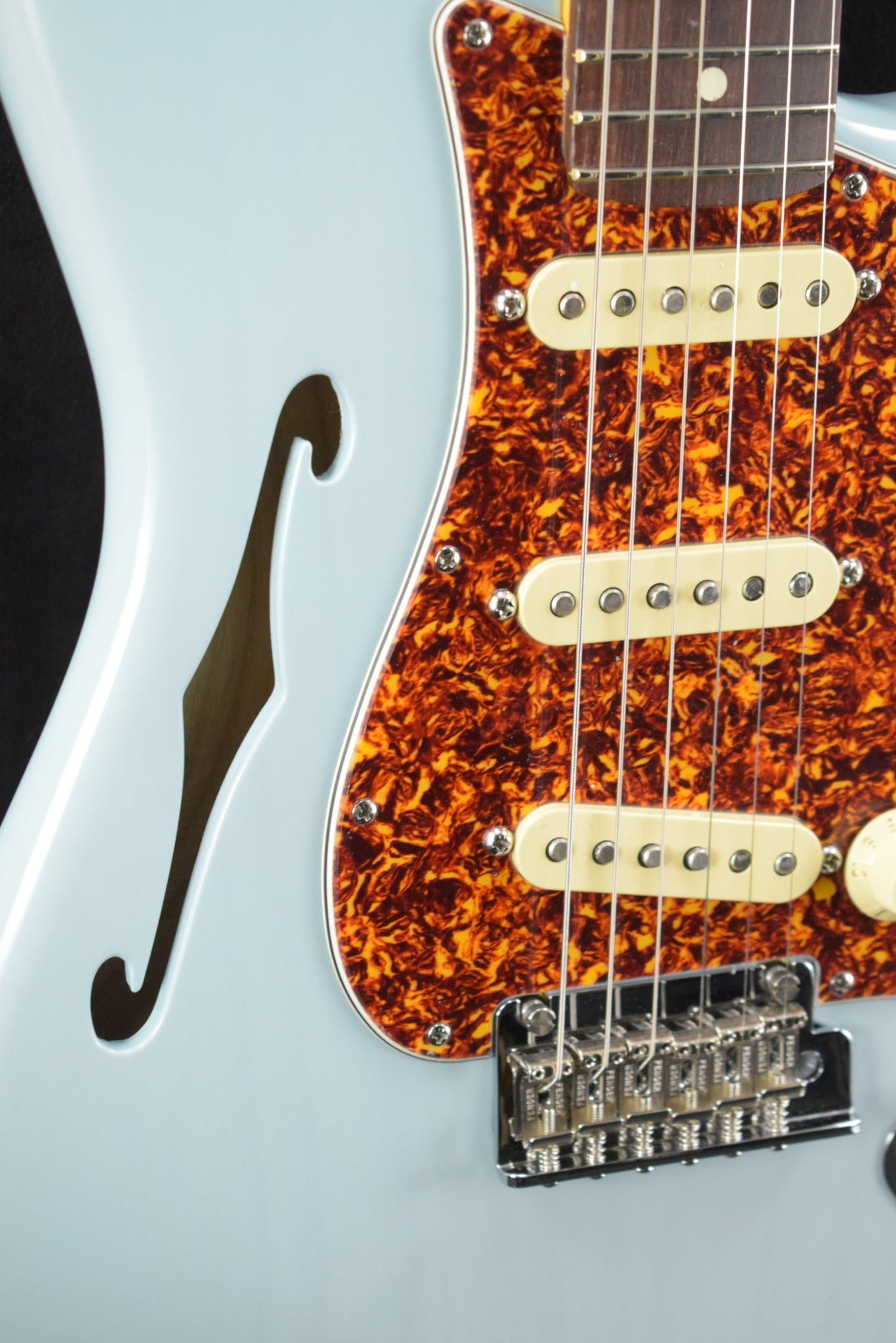 Fender American Professional II Stratocaster Thinline Transparent Daphne Blue Rosewood Fingerboard