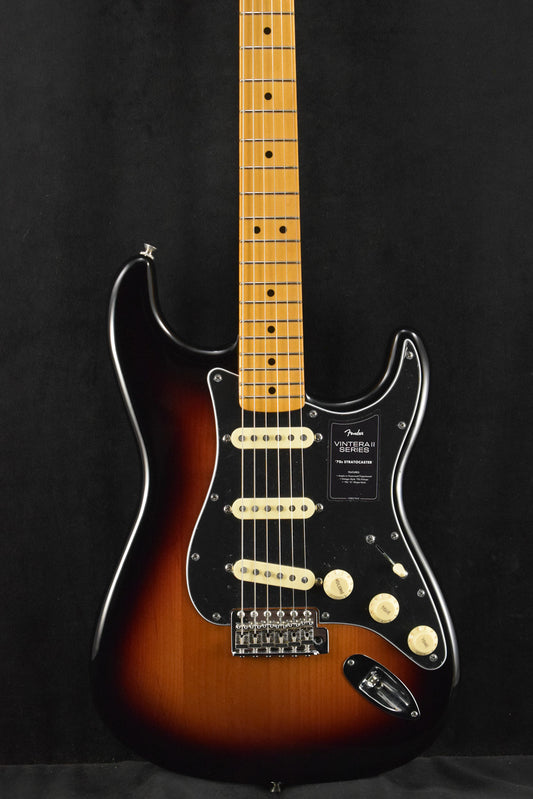 Fender Vintera II '70s Stratocaster 3-Color Sunburst Maple Fingerboard