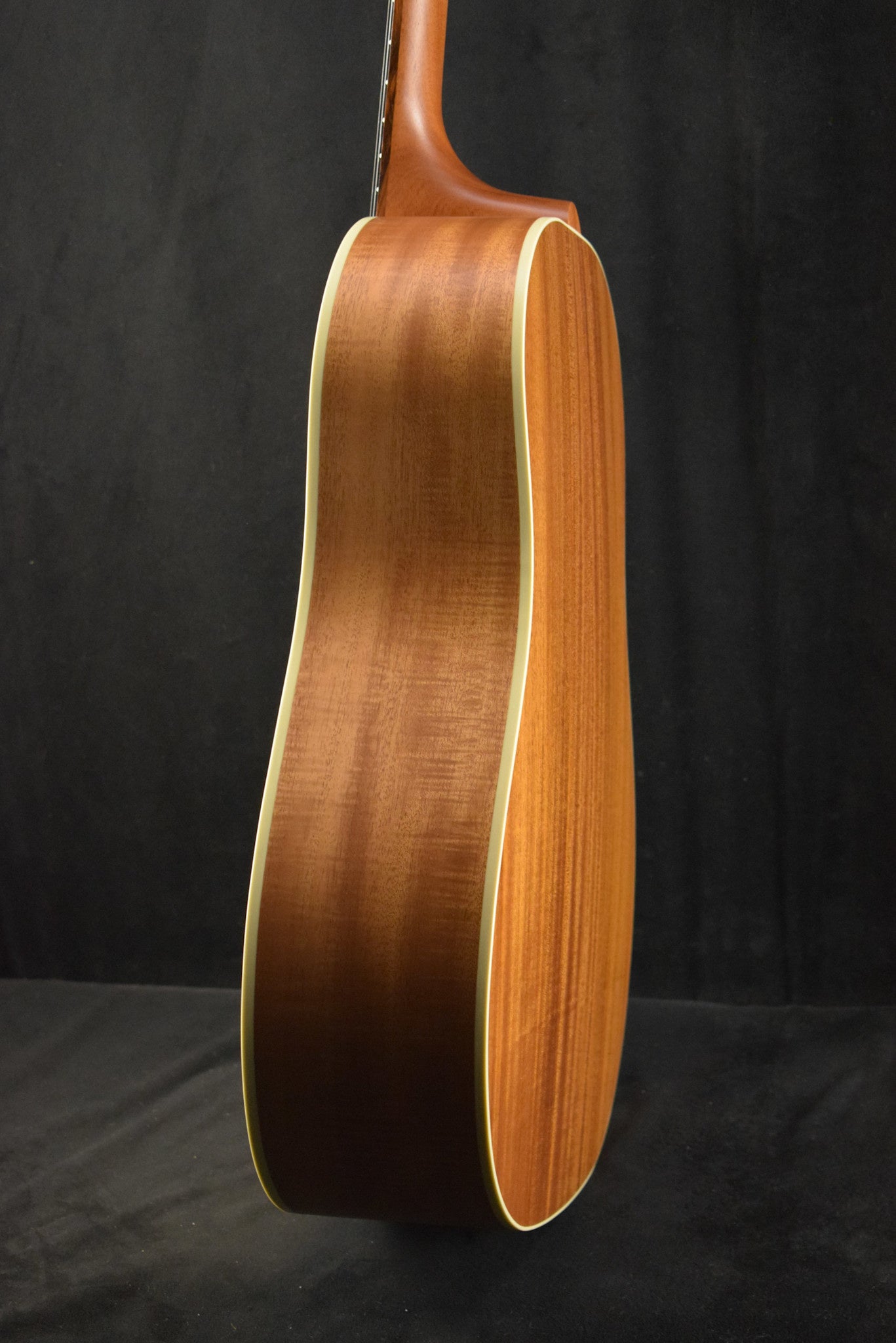 Gibson J-35 30s LR Baggs VTC Faded Natural