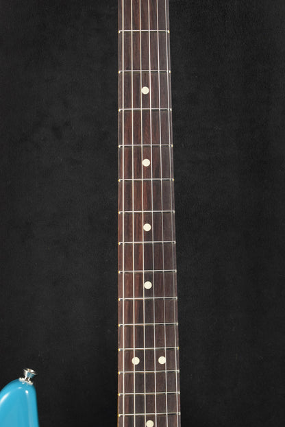 Fender American Professional II Stratocaster Miami Blue Rosewood Fingerboard