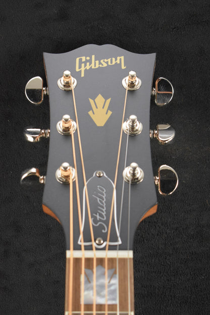 Gibson SJ-200 Studio Walnut Satin Walnut Burst