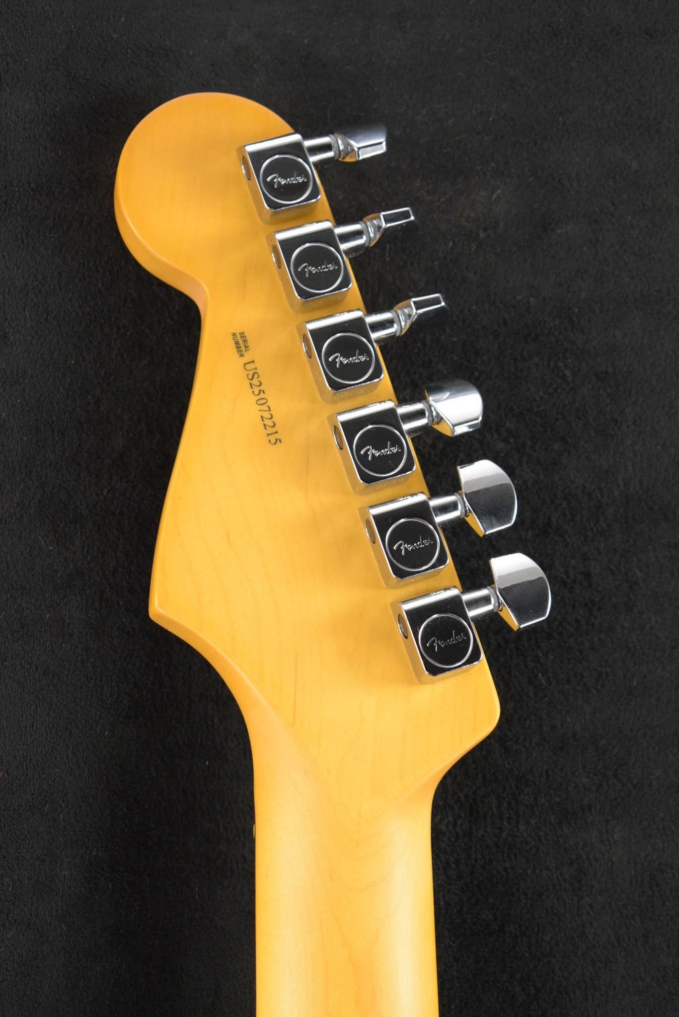 Fender American Professional II Stratocaster Miami Blue Rosewood Fingerboard