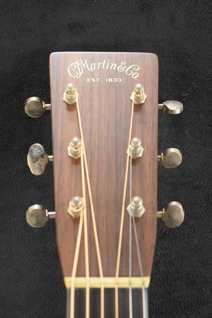Martin Custom Shop D-28 Authentic 1937 Stage 1 Aging Ambertone