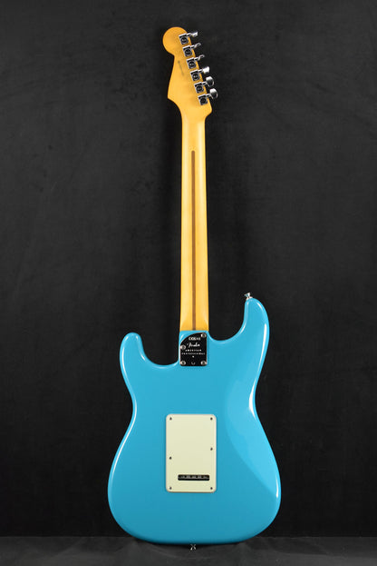 Fender American Professional II Stratocaster Miami Blue Rosewood Fingerboard