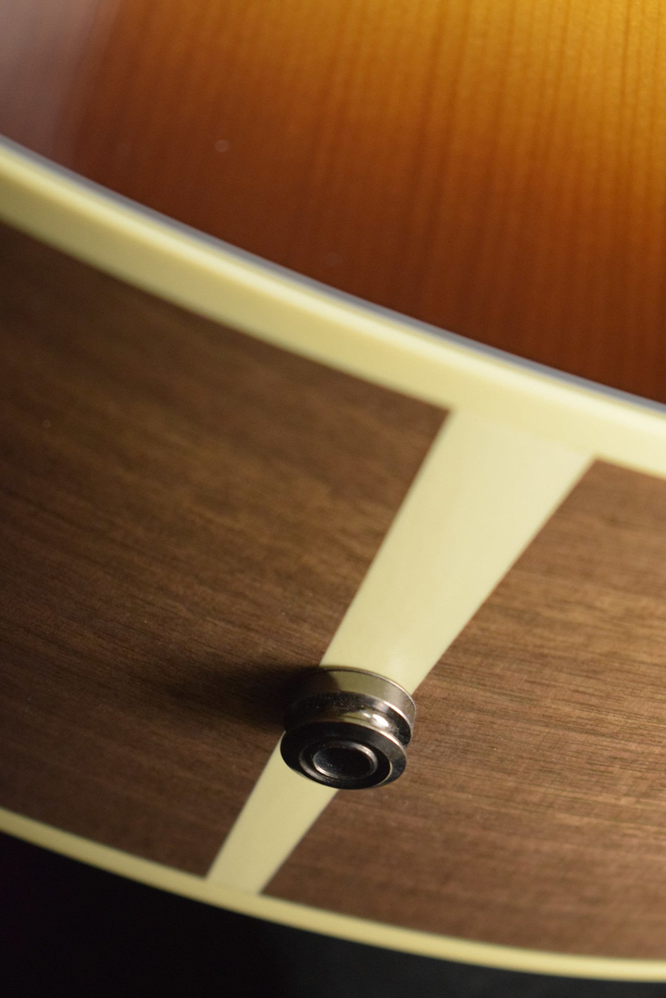 Gibson SJ-200 Studio Walnut Satin Walnut Burst