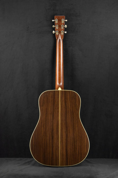 Martin Custom Shop D-28 Authentic 1937 Stage 1 Aging Ambertone