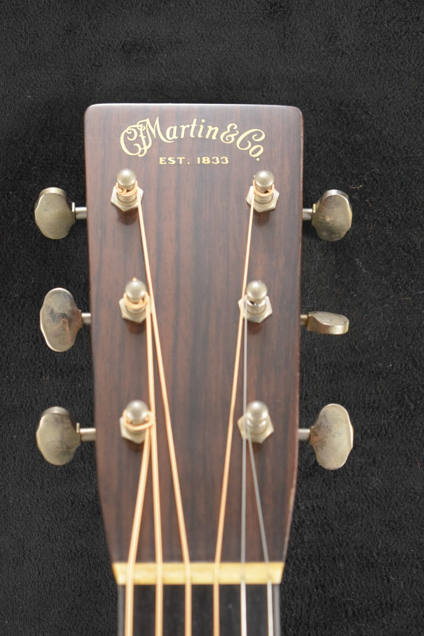 Martin Custom Shop D-28 Authentic 1937 Stage 1 Aging Ambertone