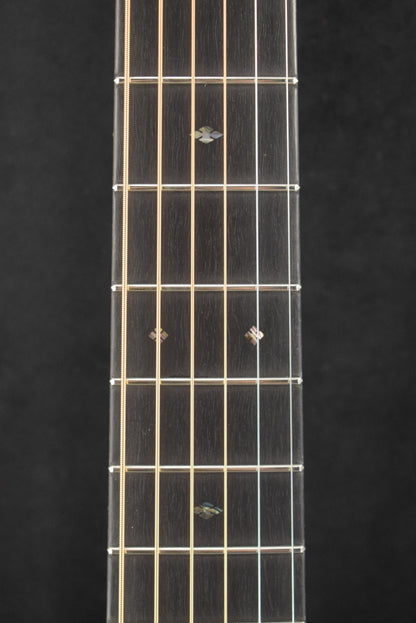 Martin Custom Shop D-28 Authentic 1937 Stage 1 Aging Ambertone